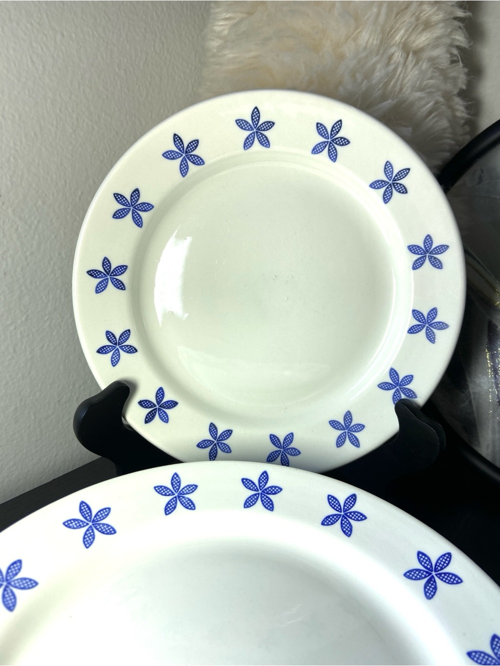 IKEA Blue Flowers White 8” Set Of 6 Salad Plates 17277 Ceramic Russia Vintage - Picture 2 of 4